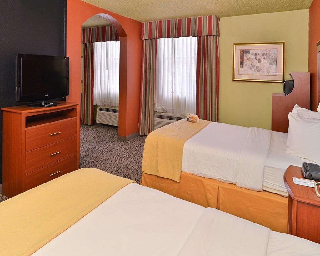 Quality Inn Trinidad Rum bild