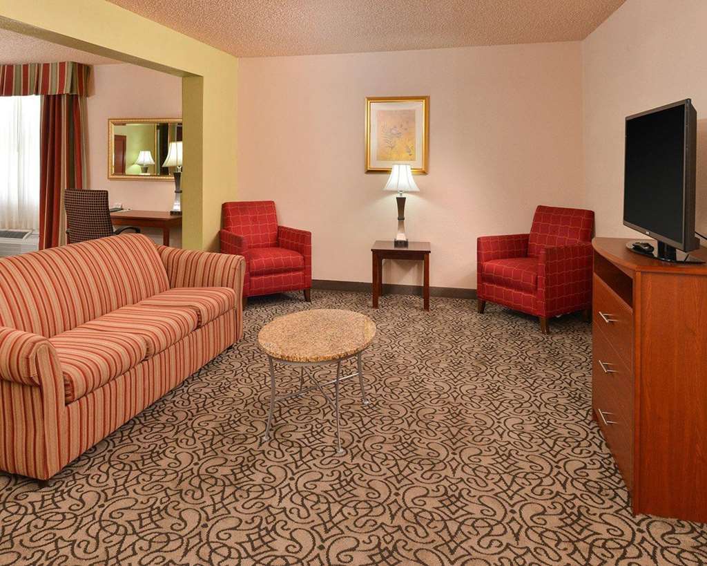 Quality Inn Trinidad Rum bild