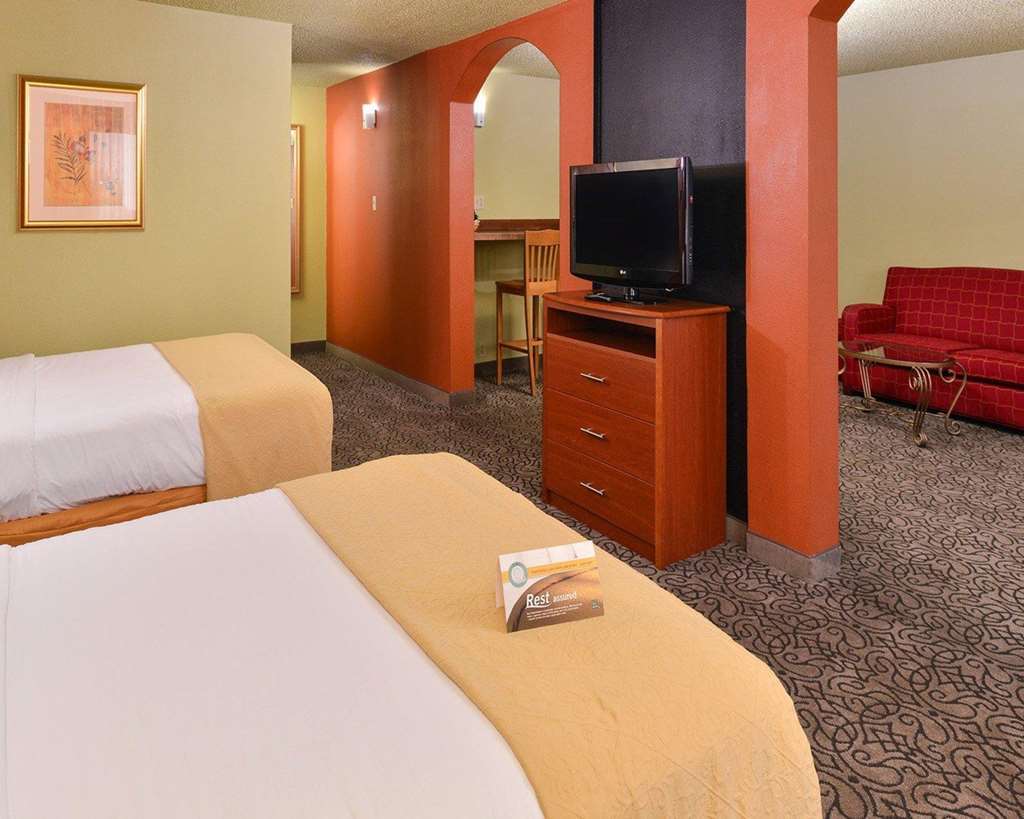 Quality Inn Trinidad Rum bild